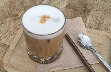 Káva FLAT WHITE