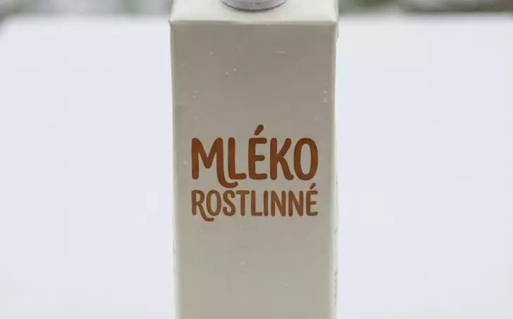 Mléko rostlinné