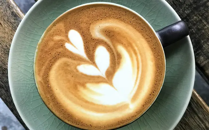 Káva CAFFE LATTE