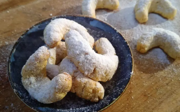 Low carb pečivo vanilkové rožteky