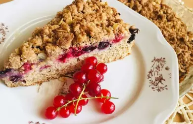 Koláček ze špaldové mouky a ovesných vloček