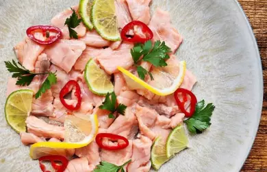 Lososové ceviche