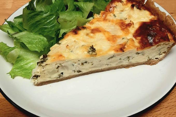 Květákový koláč se sýrem