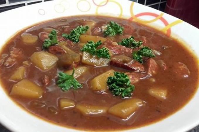 Gulášová polévka z PH