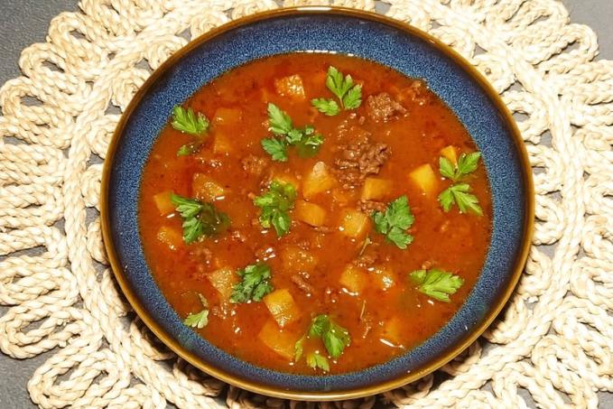 Gulášová polévka - LC