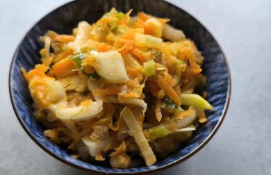 Oranžové kimchi s pomerančem, zázvorem a fenyklem