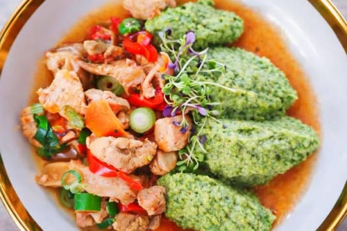 Kuřecí směs a brokolicové pyré