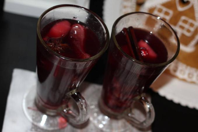 Vianočný punč s jablkovou šťavou