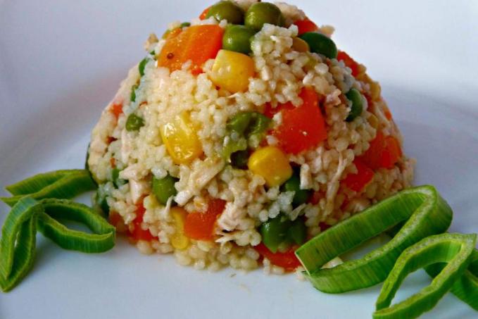 Kuskusové rizoto z kuřátka pečeném na Českém Ghíčku