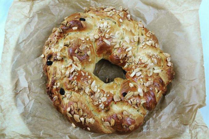 Mazanec alias mazaný věnec