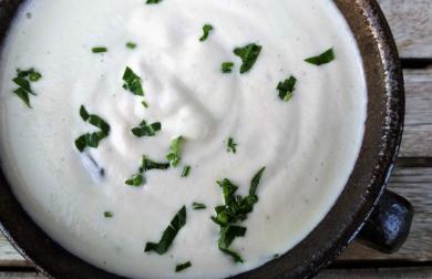 Hedvábná květáková kaše