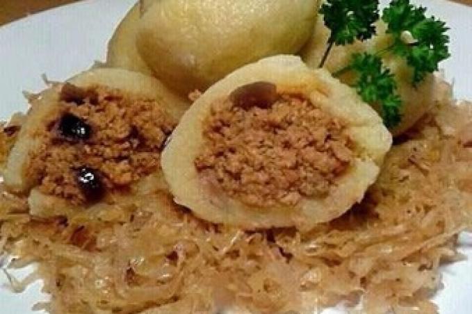 Bamborové knedlíky plněné sojovým masem