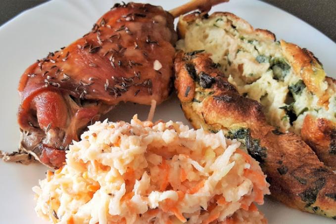 Pečená králičí stehna