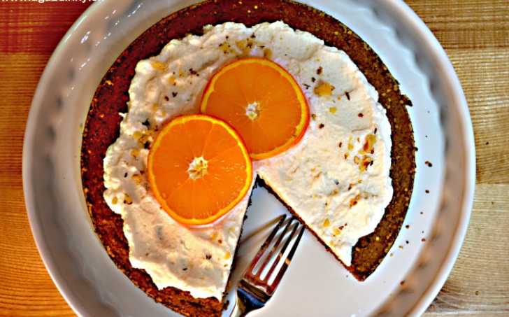 Bezlepkový mrkvový koláč bez múky