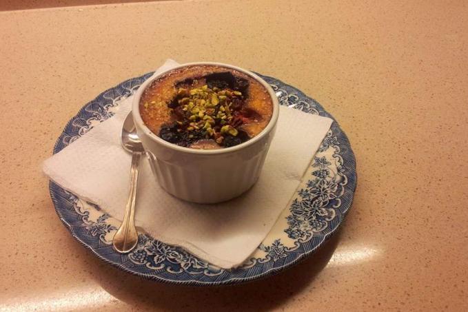 Zapečené ovoce v řeckém jogurtu