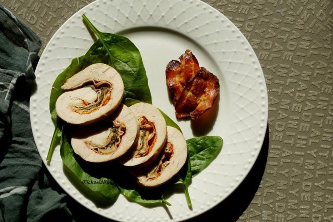 Plněná krůtí roláda