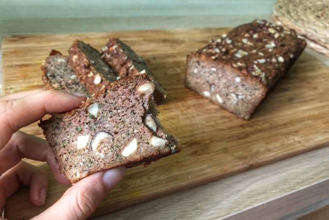 Cuketový biscupský chlebíček - nízkosacharidový