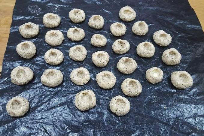 KÁVOVÉ KOŠÍČKY S ČOKOLÁDOU A MANDLÍ