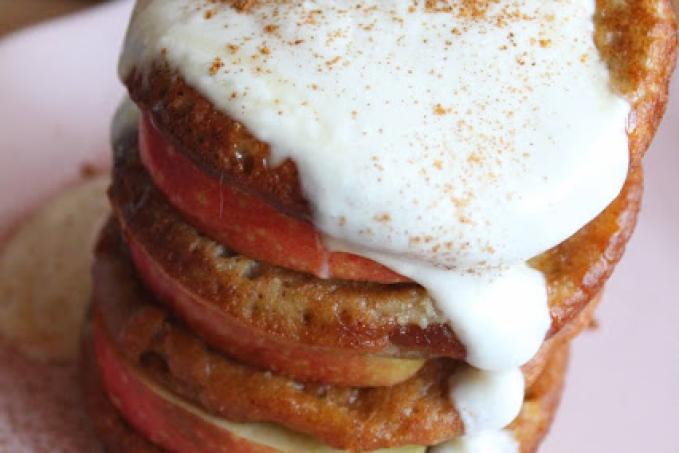 Jabĺčkové lievance