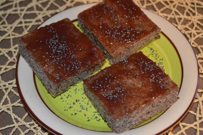 VEGANSKÝ MAKOVÝ PERNÍK