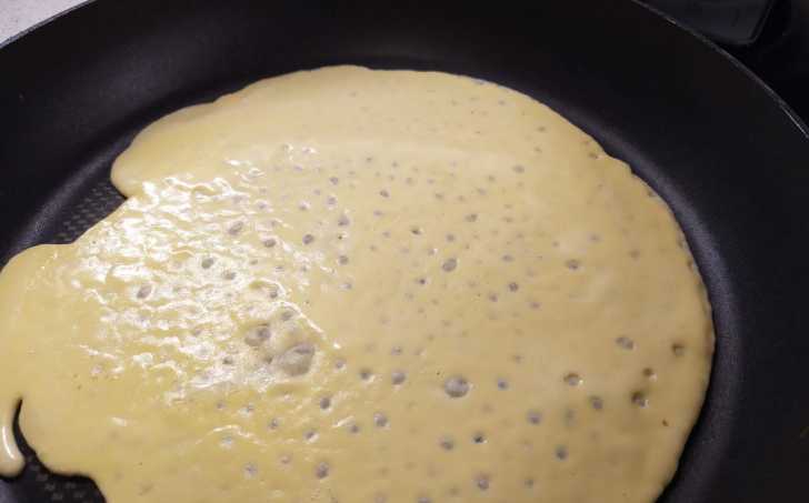 Snadné těsto na low carb palačinky z mascarpone