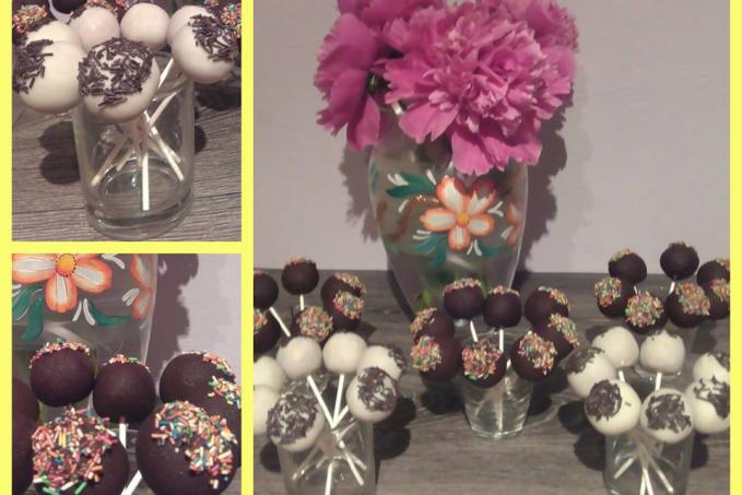 Svatební dortová lízátka- cake pops