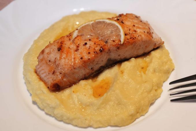 Losos a celerovo - květákové pyré LC