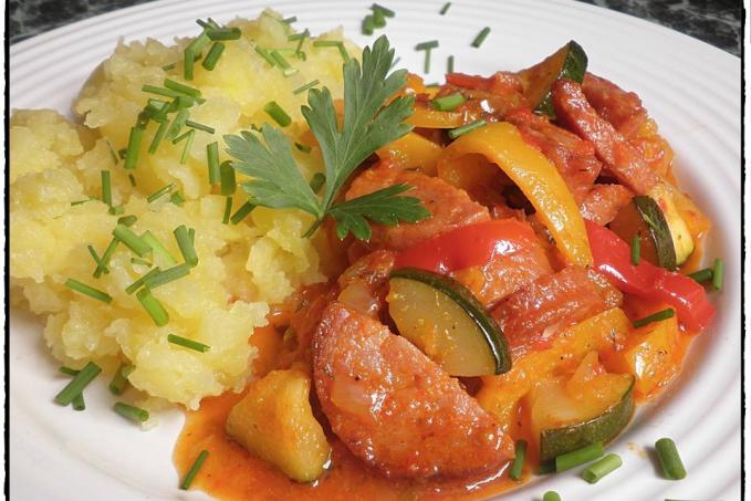 ZELENINOVÉ LEČO Z TROUBY