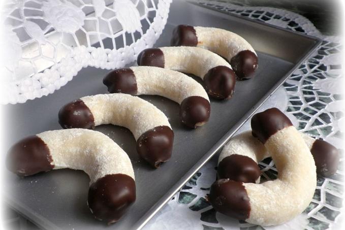 KOKOSOVÉ SMETANOVÉ ROHLÍČKY