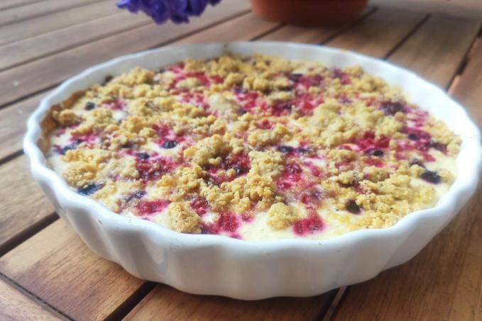 Low carb koláč s ovocem a sýrem cottage