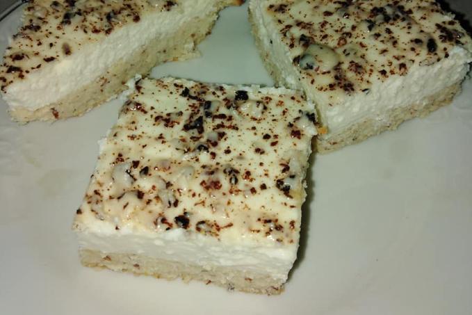 Ořechový koláč s tvarohem