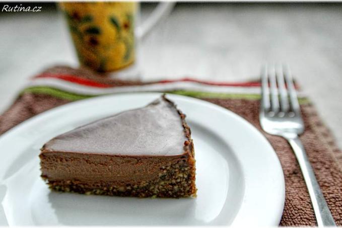 Čokoládovo-pekanový dort