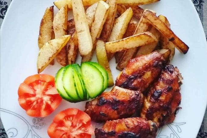 PIKANTNÍ KŘIDÉLKA S KEDLUBNOVÝMI HRANOLKAMI