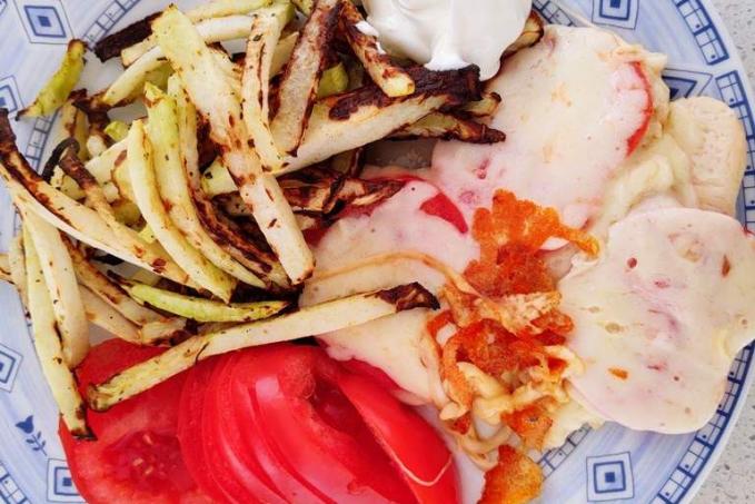 Kuřecí zapečené s rajčetem a mozzarellou