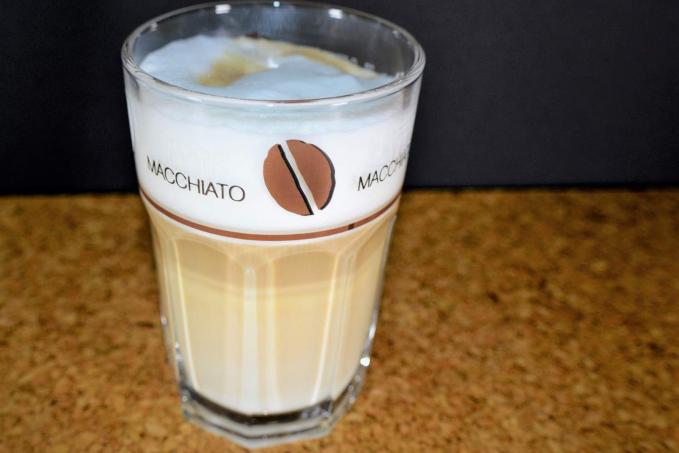 káva LATTE MACHIATO