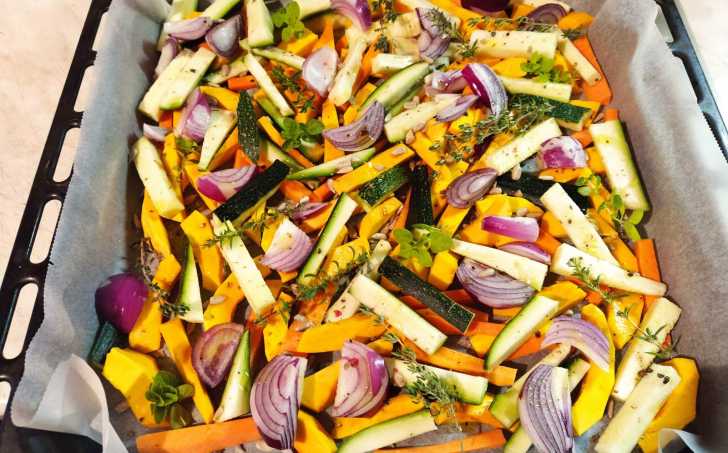 Sýr panýr a pečená zelenina - LC