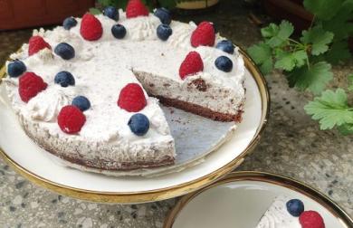 Tvarohový dort s "čokokrupinkami"