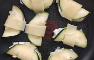 Plněné cuketové kapsičky - LC