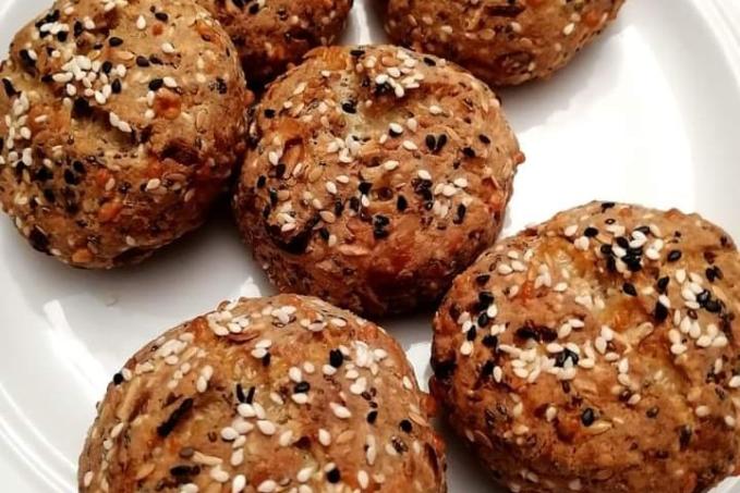 Balkánske pečivo so sušenými paradajkami