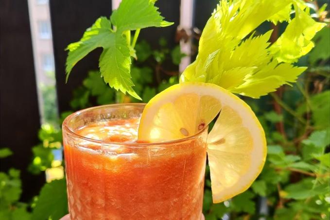 Nealko Bloody Mary