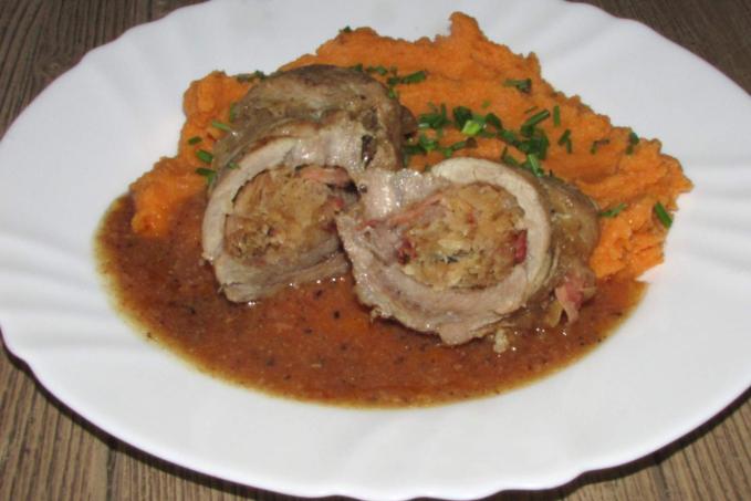 ZÁHORÁCKÝ ZÁVITEK S BATÁTOVOU KAŠÍ