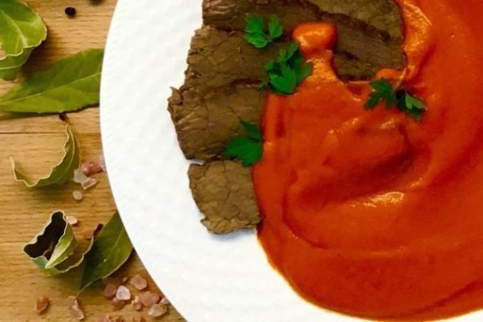 Rajská omáčka s hovězím masem