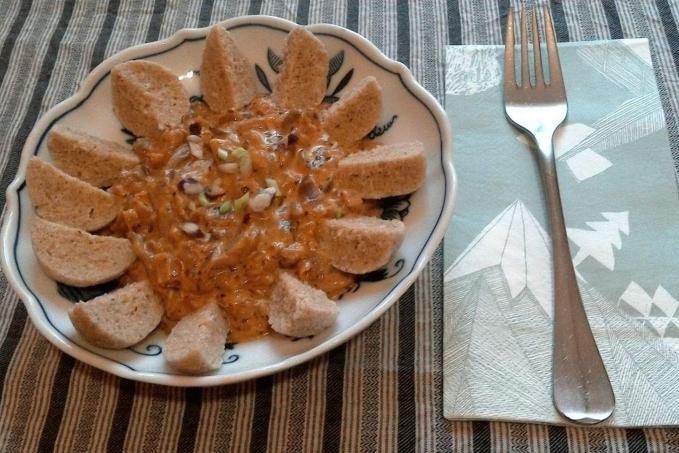 HLÍVOVÝ GULÁŠ S KOULEMI - LC