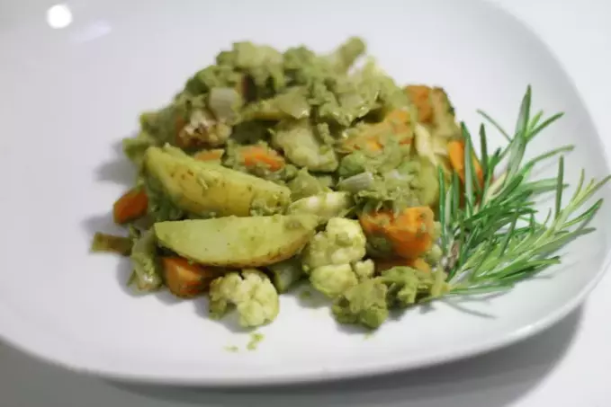 Zapečený květák po indicku