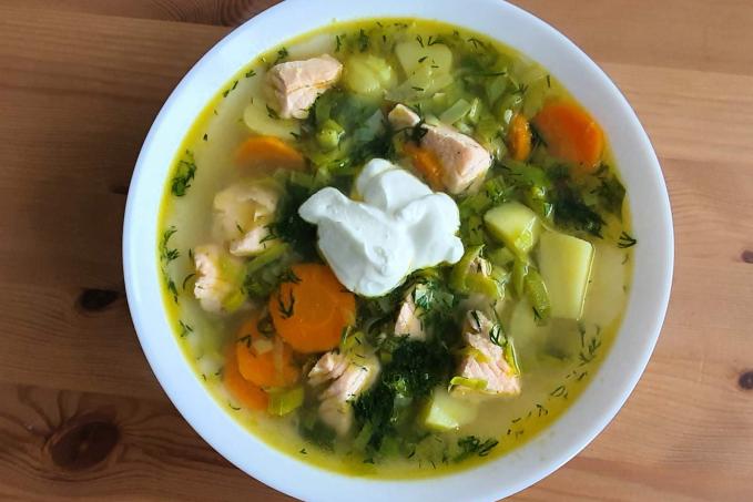 Severská polévka s lososem