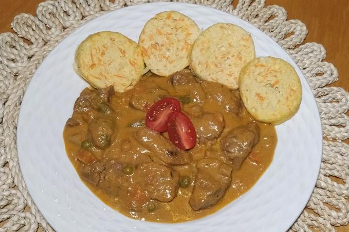 Vepřová plec na zelenině, low carb knedlík - LC