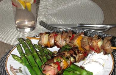 ŠPÍZY S CHŘESTEM A DIPEM