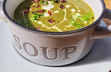 POLÉVKA ŠPENÁTOVÁ