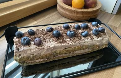 Makovníček se smetanovokakaovým krémem