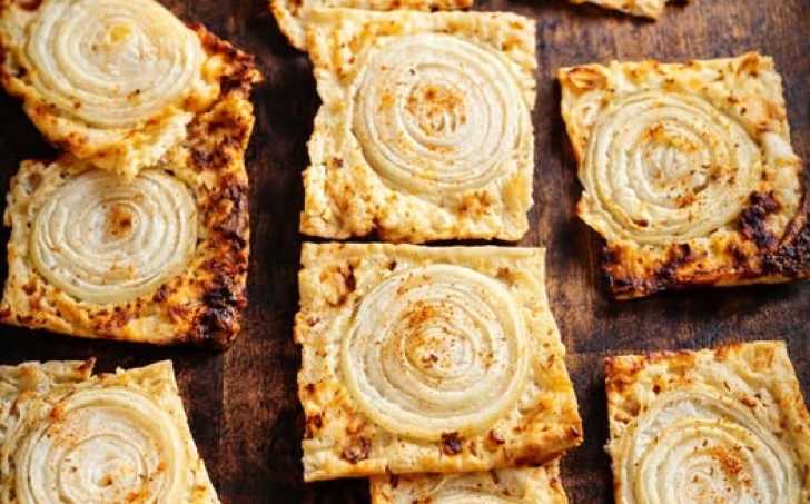 Sýrovo-cibulové chipsy